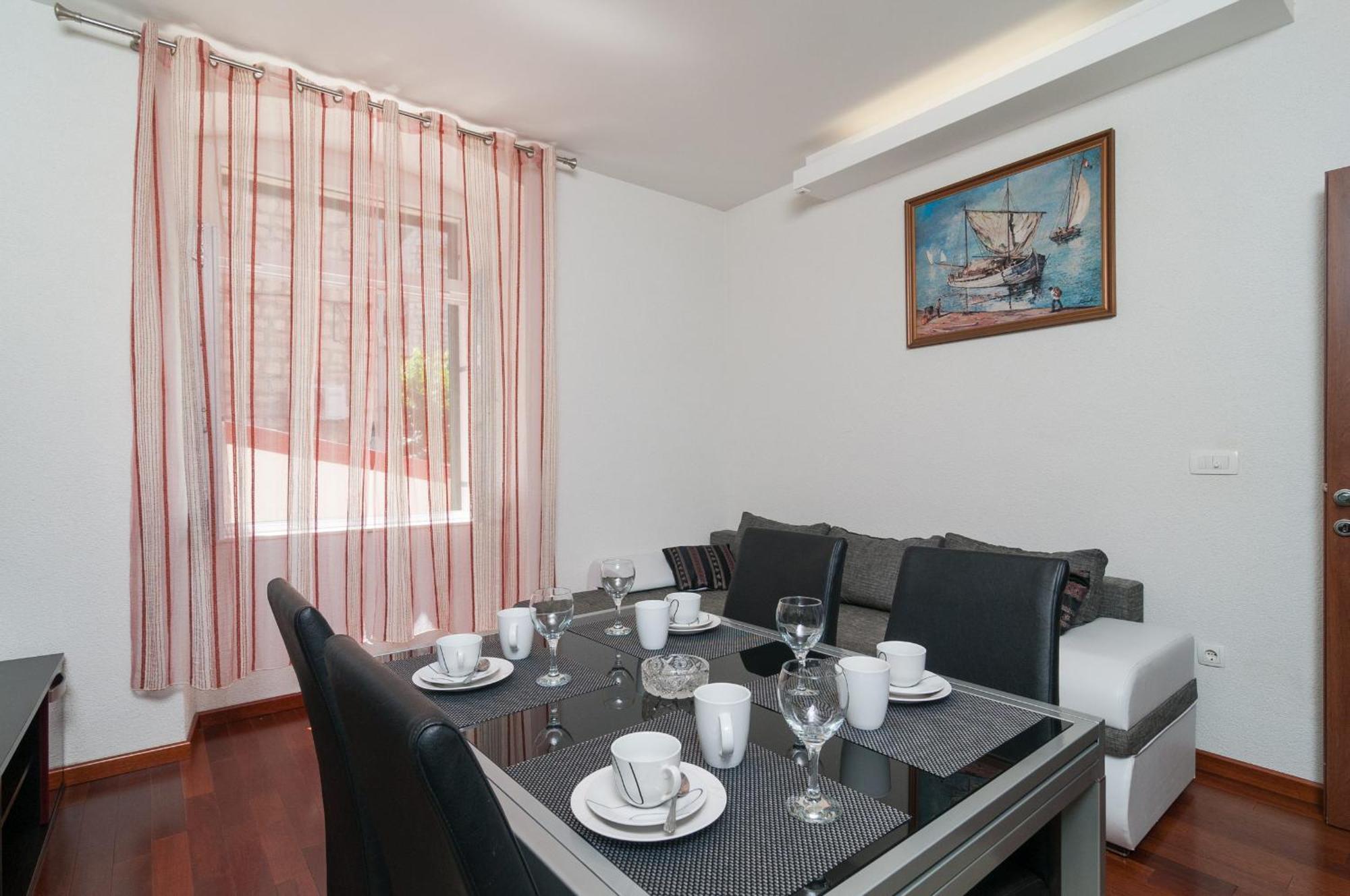 Split Center Apartment Ngoại thất bức ảnh